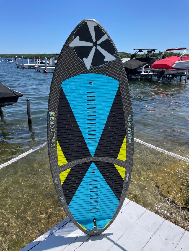 ウエイクボード  風鈴堂     DOUBLE UP 130   GROMMET wake surf | Gordy's Marine